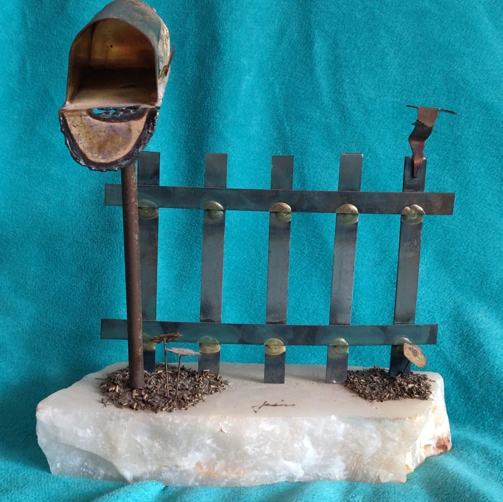 Mario Jason 7" Vintage Metal Sculpture on Onyx Mailbox Picket Fence Bird